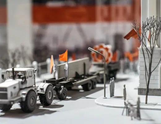 Choisir des rolls et des chariots de manutention